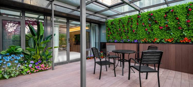 唯庭世纪酒店(上海北外滩隆昌路地铁站店)图片