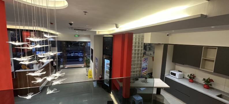 海悦X酒店(拱北口岸情侣南路店)图片