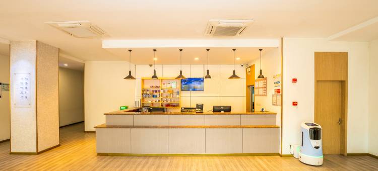 开蔓国际酒店(上海洞泾店)图片