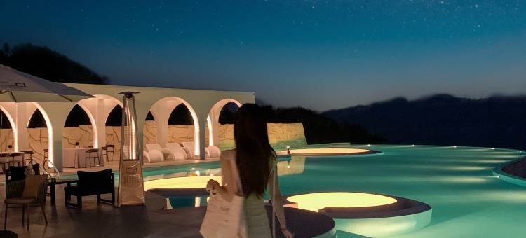 屿言·悬崖湖景美宿图片