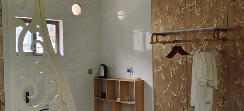 弥勒格林香湘民宿图片