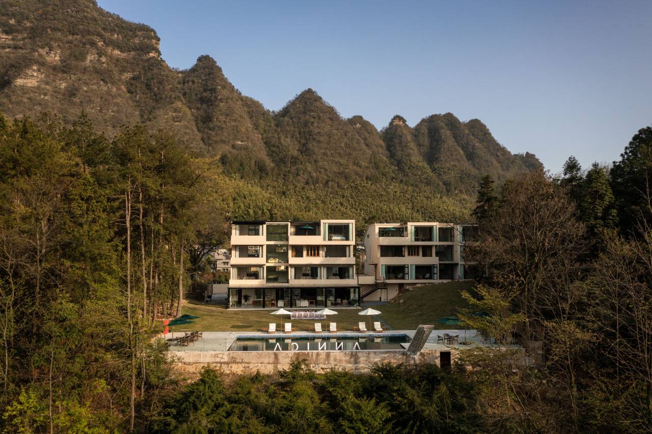 虚度·ANNICA旅游度假酒店(张家界国家森林公园中门店)图片
