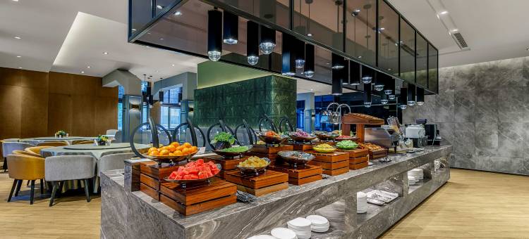 和颐至尊酒店(西安丈八四路地铁站神州数码科技园店)图片