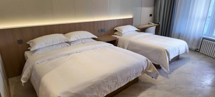 金水酒店(阿勒泰市街心公园店)图片
