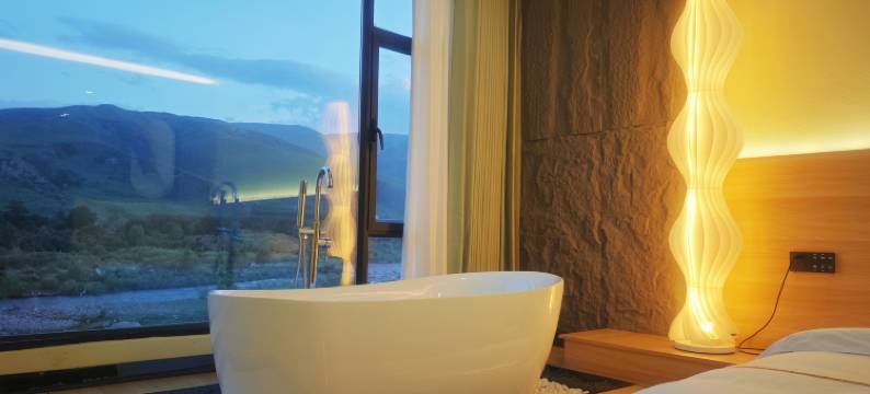 花间舞民宿(那拉提草原景区店)图片