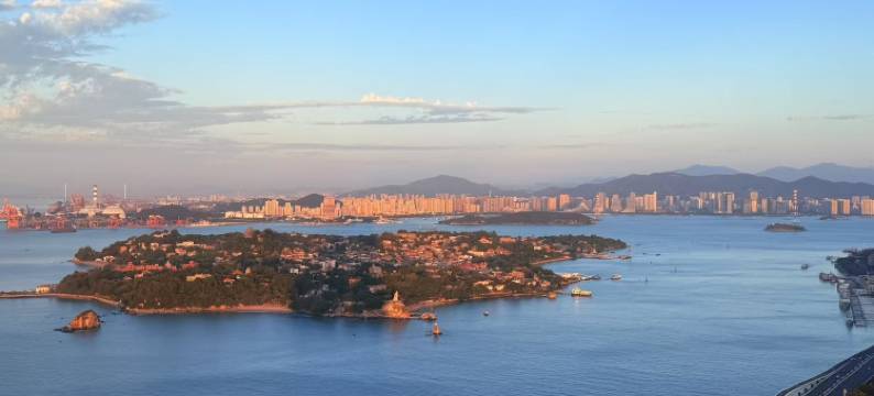 厦门海峡世茂双子塔海景公寓图片