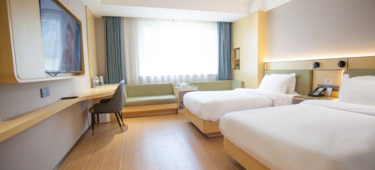 朵雅酒店(乌鲁木齐铁路局地铁站店)图片