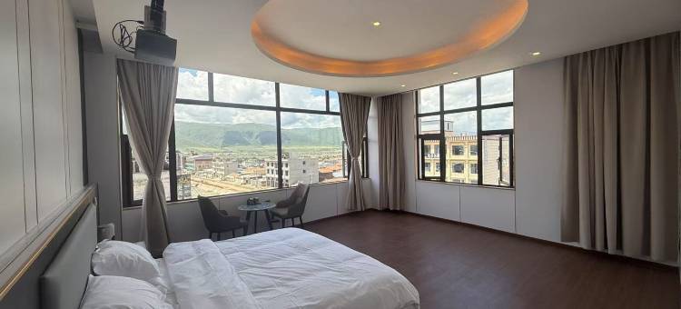 阿坝县尊享净土酒店图片