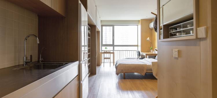 城家高级公寓(上海宝杨路地铁站店)图片