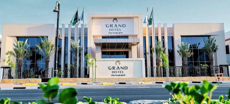 首府豪华酒店(First Grand Hotel)图片