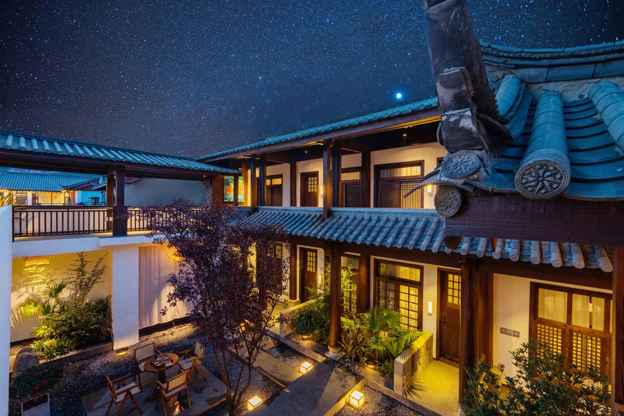 Dewild·栖野漫隅|侘寂风·咖啡·设计师美学庭院图片