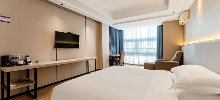 逸宿美住酒店(余姚小曹娥中意宁波生态园店)图片