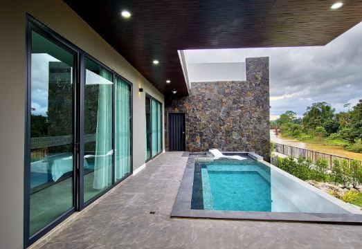 Song View Pool Villa Hotel Overview