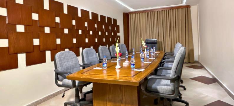 一号酒店-Rahim Yar Khan Club Road店(Hotel One Rahim Yar Khan Club Road)图片