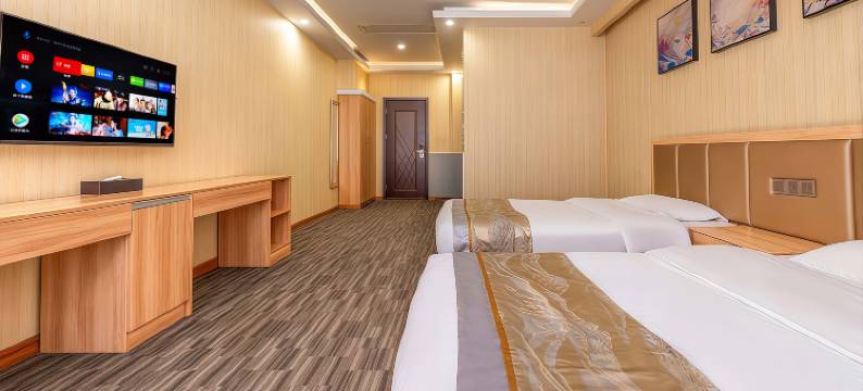 小驻·轻奢主题酒店(自贡华商国际城店)图片