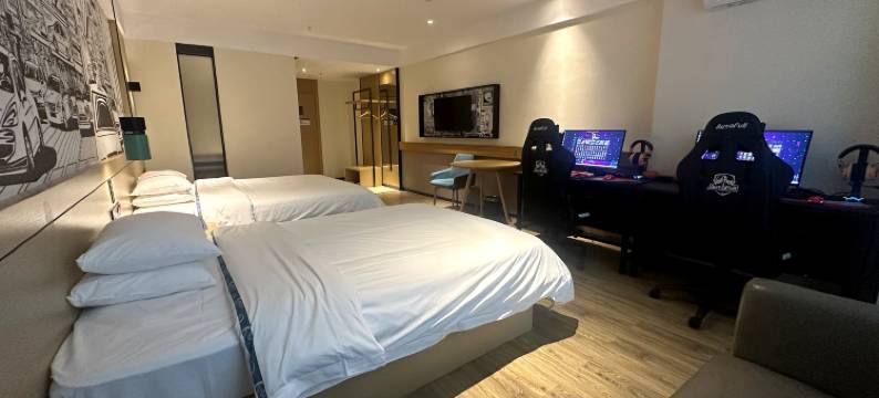 TK星途电竞民宿(南宁隆安高铁站那城店)图片