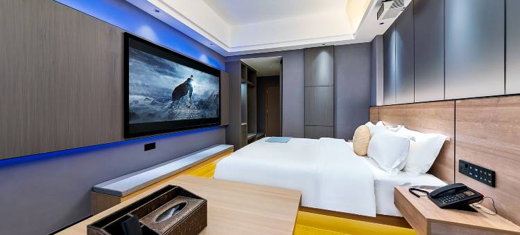 琼海丽呈电影酒店(万泉河环球春天广场店)图片