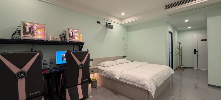 极蜂电竞民宿(宜宾学院店)图片