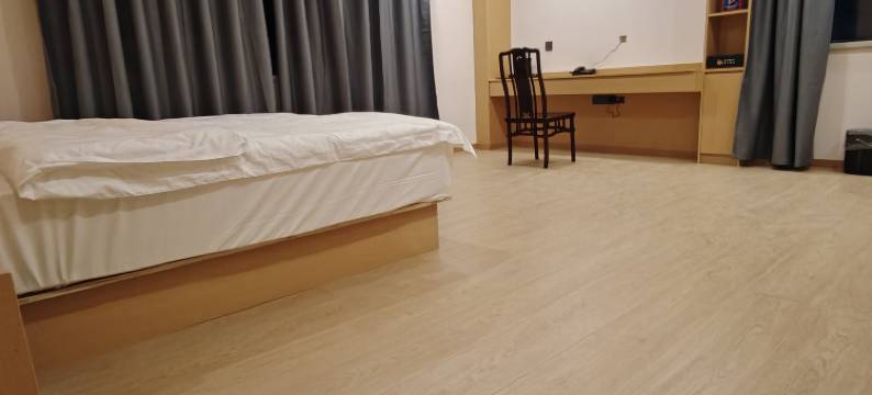 囊谦橘子酒店图片