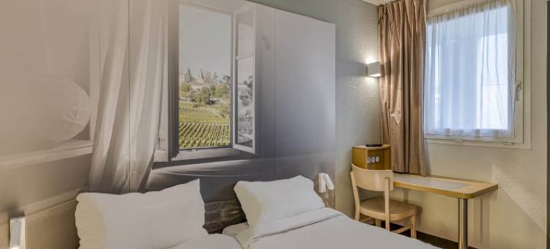 B&B 酒店波尔多梅里尼亚克维尔酒店(B&B HOTEL Bordeaux Mérignac Hôtel de Ville)图片