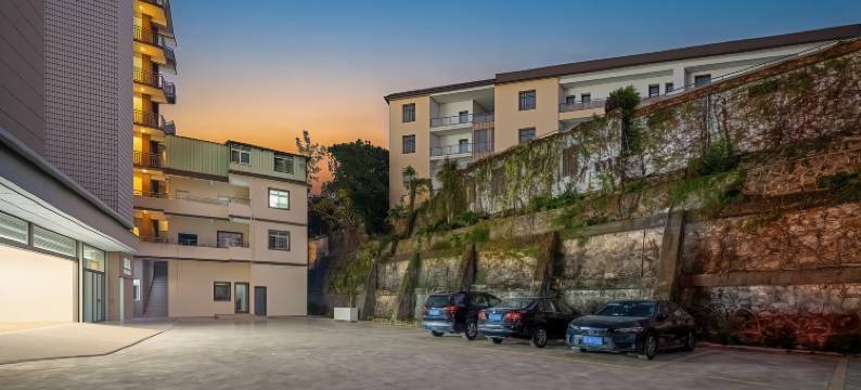 都市国际酒店(南湖公园店)图片