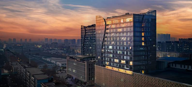 石家庄火车北站中储广场美仑酒店图片