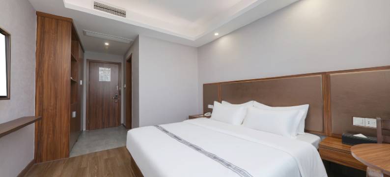 湖州都市花园酒店(织里镇今海岸步行街店)图片