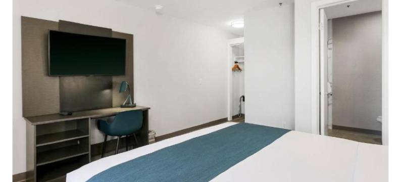 Motel 6 亚利桑那州坦佩市 – 艾略特路(Motel 6 Tempe, AZ Elliot Road)图片