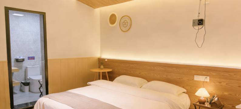云杉小筑民宿(隋唐洛阳城应天门遗址洛邑古城店)图片