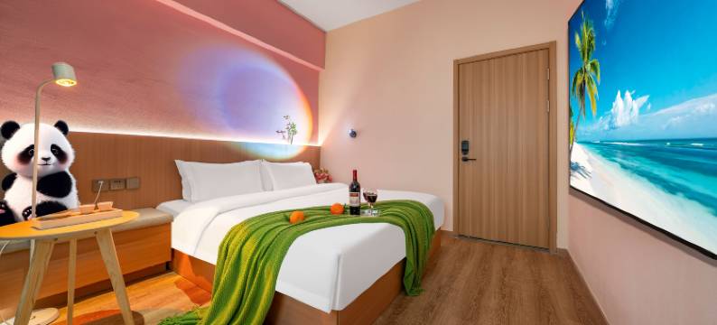 龙猫酒店(春熙路红星桥地铁站店)图片