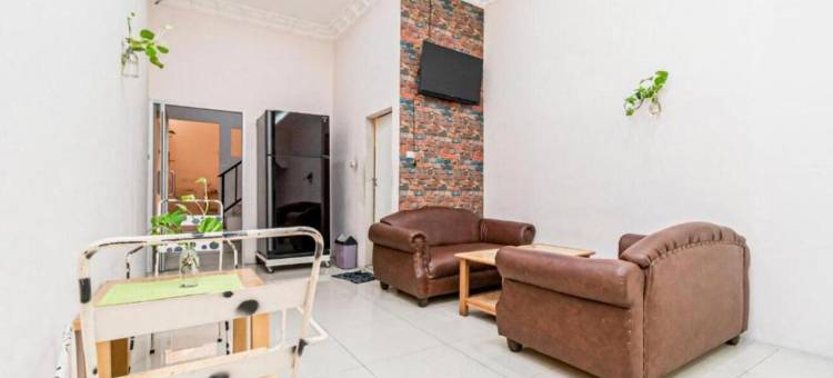 红多兹@棉棉兰费拉家庭旅馆(RedDoorz @ Fella Homestay Glugur Medan)图片