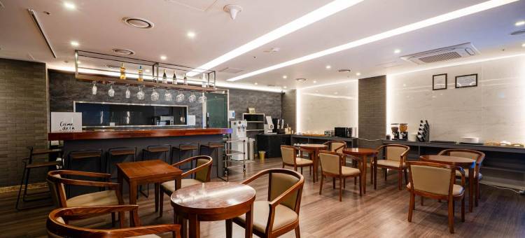 阳树酒店(SUNTREE Hotel)图片