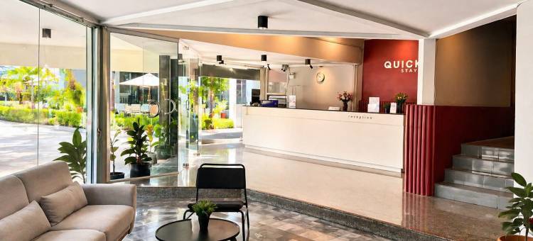 Quicky Stay Hotel Suphanburi图片