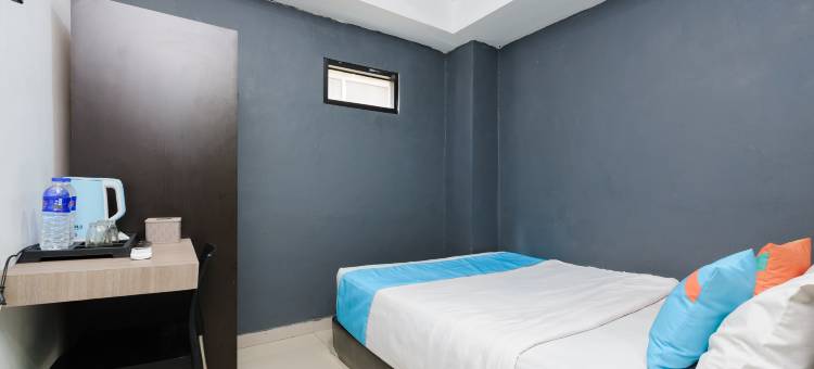 楠榜省 Sans Stay 拉惹苏塔青旅(Sans Stay Raja Soeta Hostel Lampung)图片