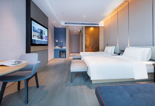 Atour Hotel on Bianhe Middle Road, Suning Plaza, Suzhou. Hotel Overview