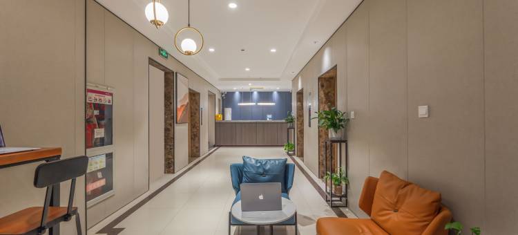 至兰居酒店(宁波鄞州万达广场店)图片