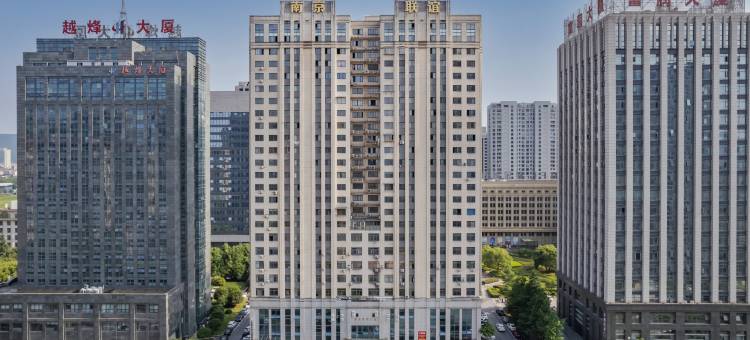 铂曼酒店(诸暨高铁站宝龙广场店)图片