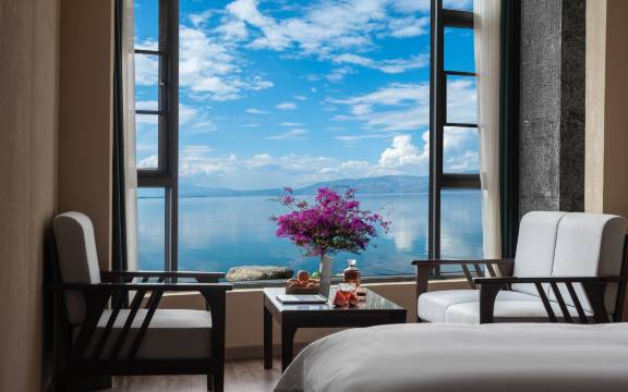 大理菲诺海景度假酒店(洱海S湾生态廊道店)