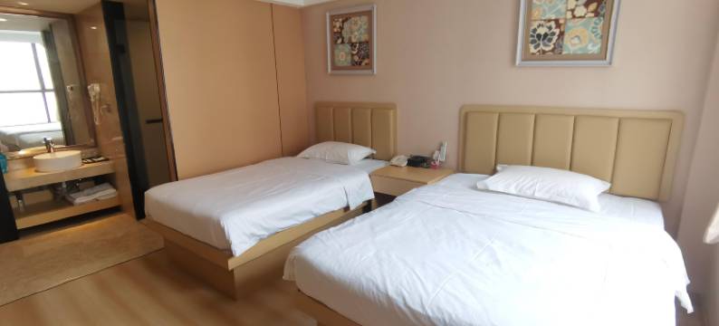 颐景春天城市酒店(襄阳万达店)图片