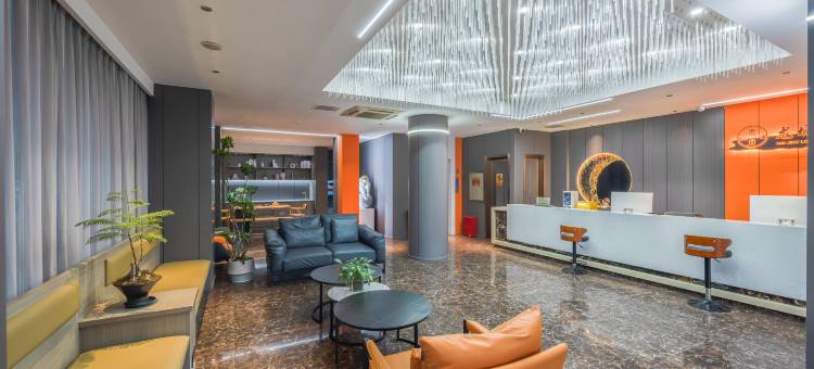 海晶龙城酒店(万达广场店)图片