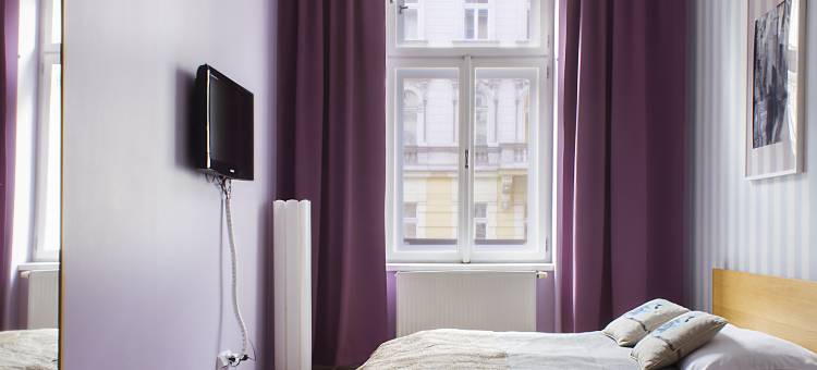 御庭公寓(Royal Court Apartments)图片