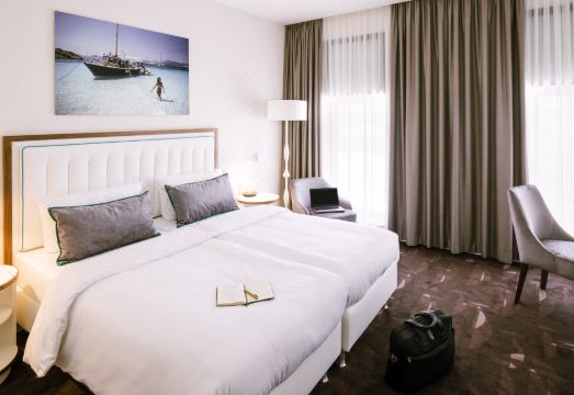 Hotel MOA Berlin Hotel Overview