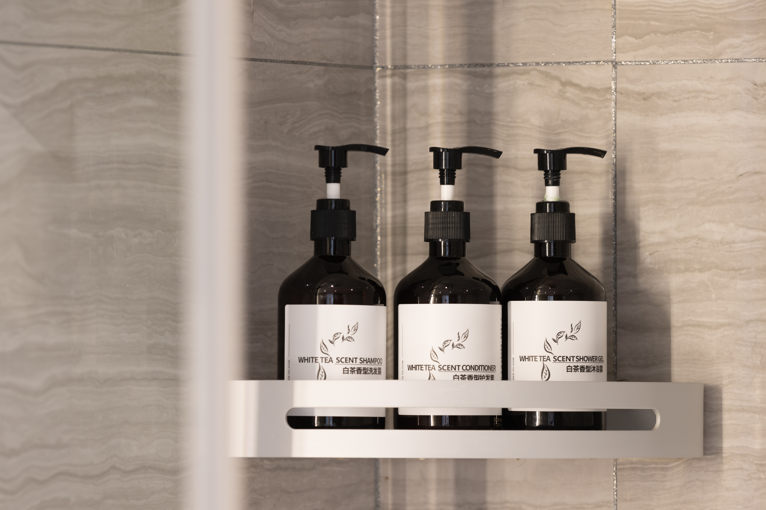 Ouhang Landis Hotel (Tianjin Binhai International Airport) Over view