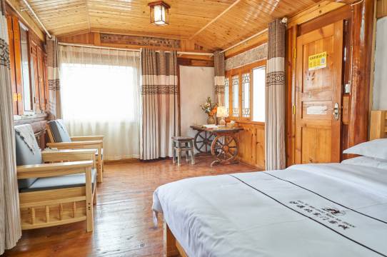 沙溪北寨门客栈