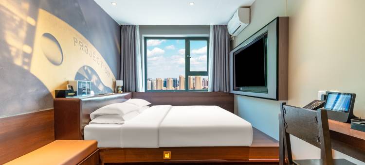 美度电影酒店(定州古城崇文街店)图片