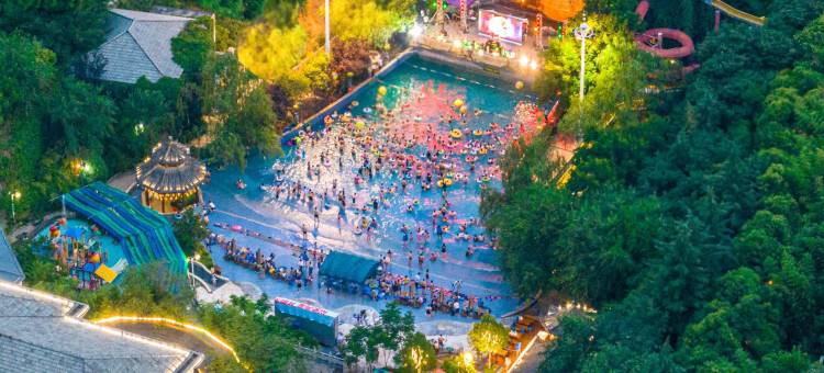 洛阳凤翔温泉酒店(龙门高铁站店)图片