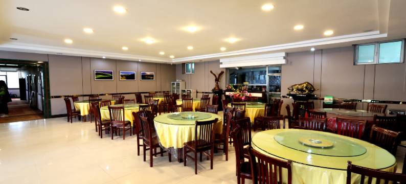 草原明珠大酒店(那拉提游客中心店)图片