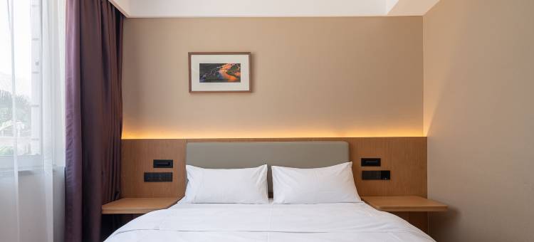 锐思特酒店(新昌大佛寺店)图片