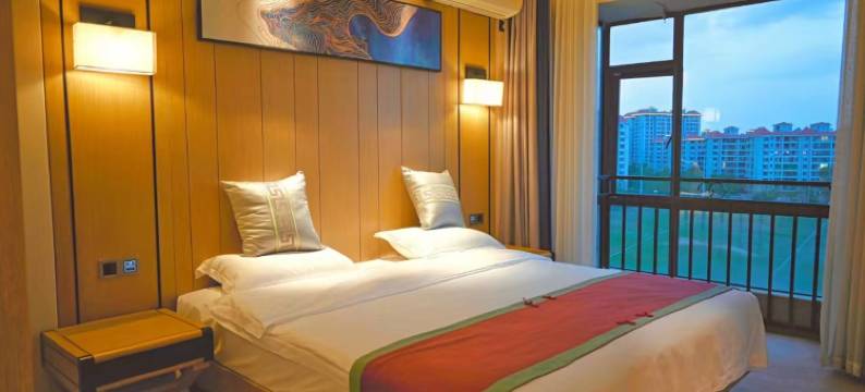 唐高尔夫花园酒店(昆明经开区云景路店)图片