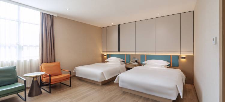 悦峰酒店(阳江汽车总站沃尔玛店)图片